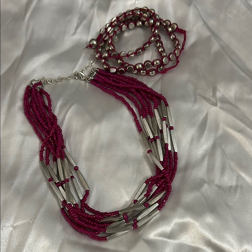 Premier Designs Silver and Pink Beaded Necklace and Bracelet
